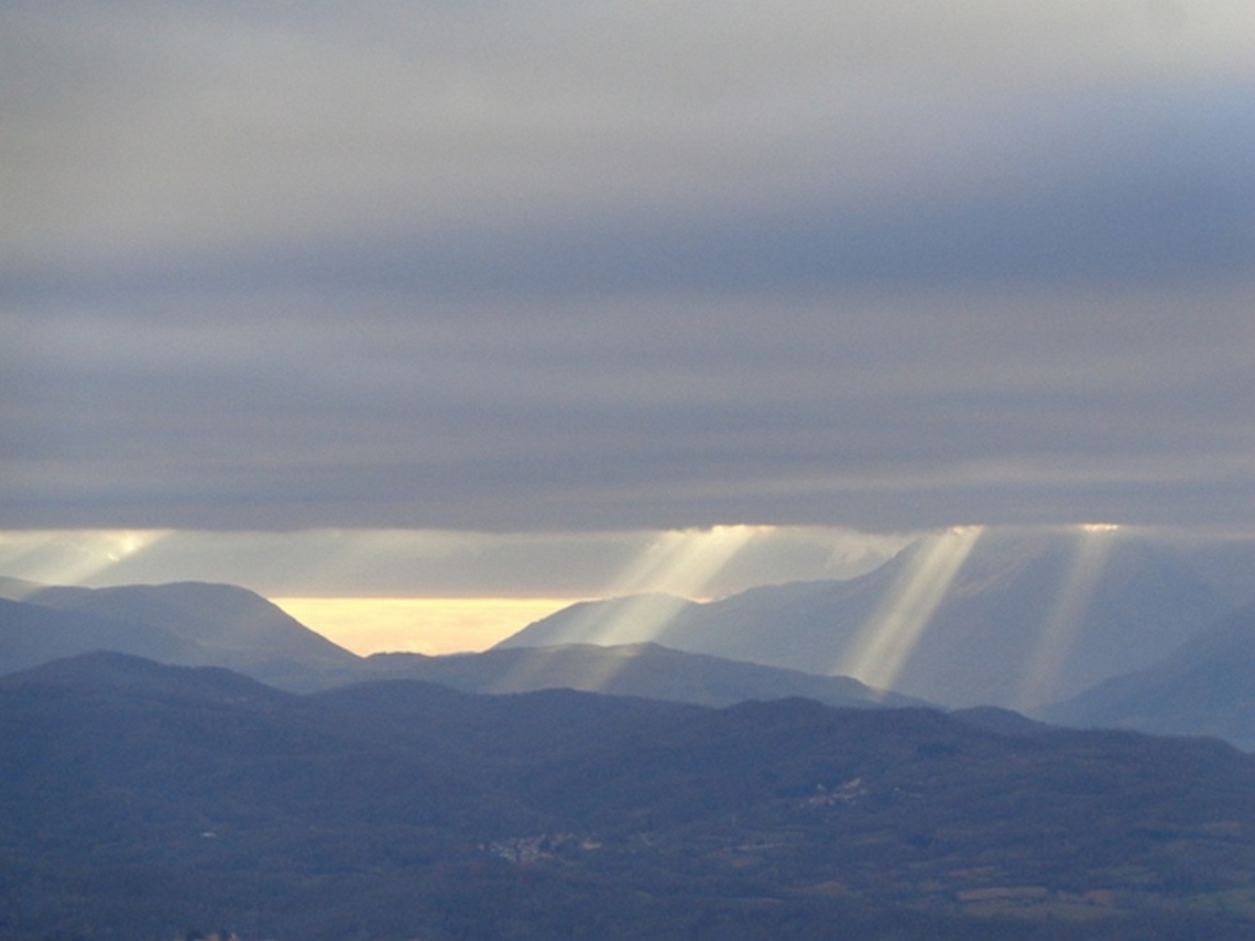 Raggi di Sole sulla Valle