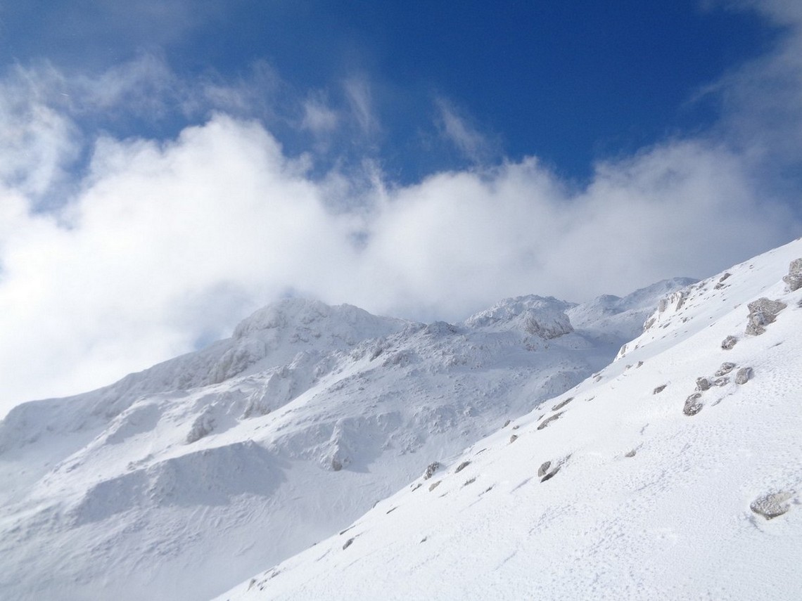 Bisogna arrivare la sopra