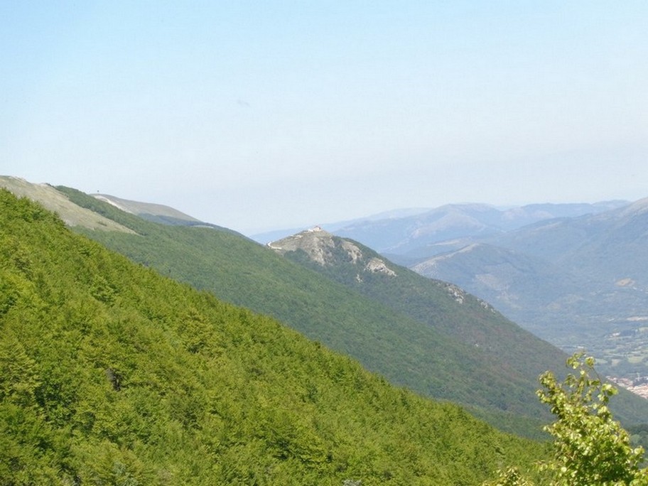 Le montagne sopra Leonessa
