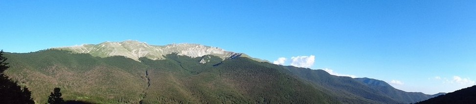 Il Crestone con la Val Granara