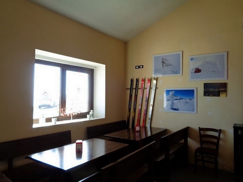 La sala Bar del Rifugio Pomilio