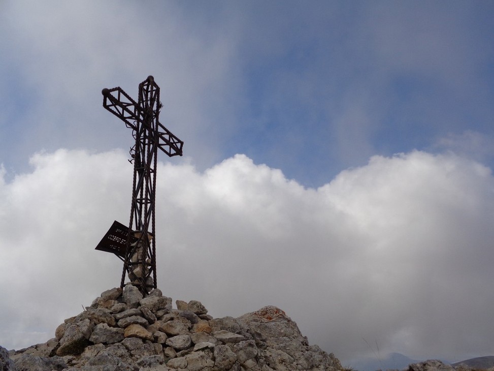 Nuvole all'orizzonte