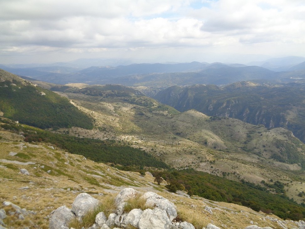 Prima siamo saliti da la sotto