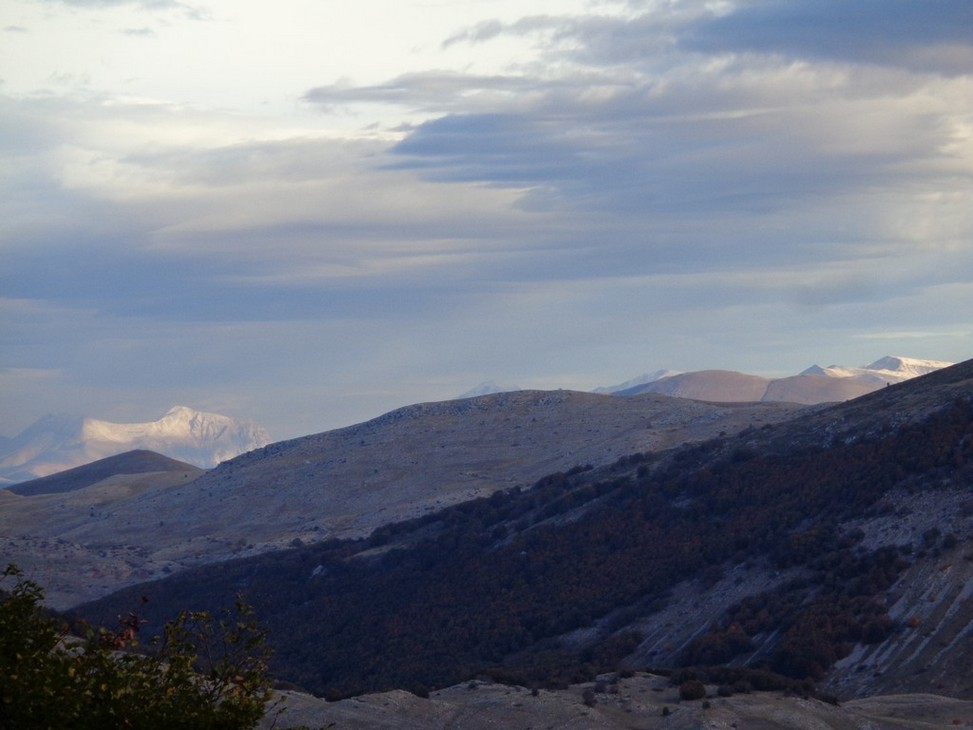 Il Monte Vettore sulla sinistra ci saluta