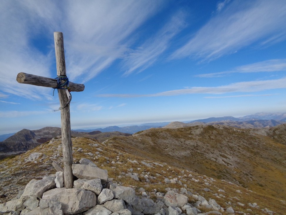 Cima del Puzzillo verso il Cornacchia
