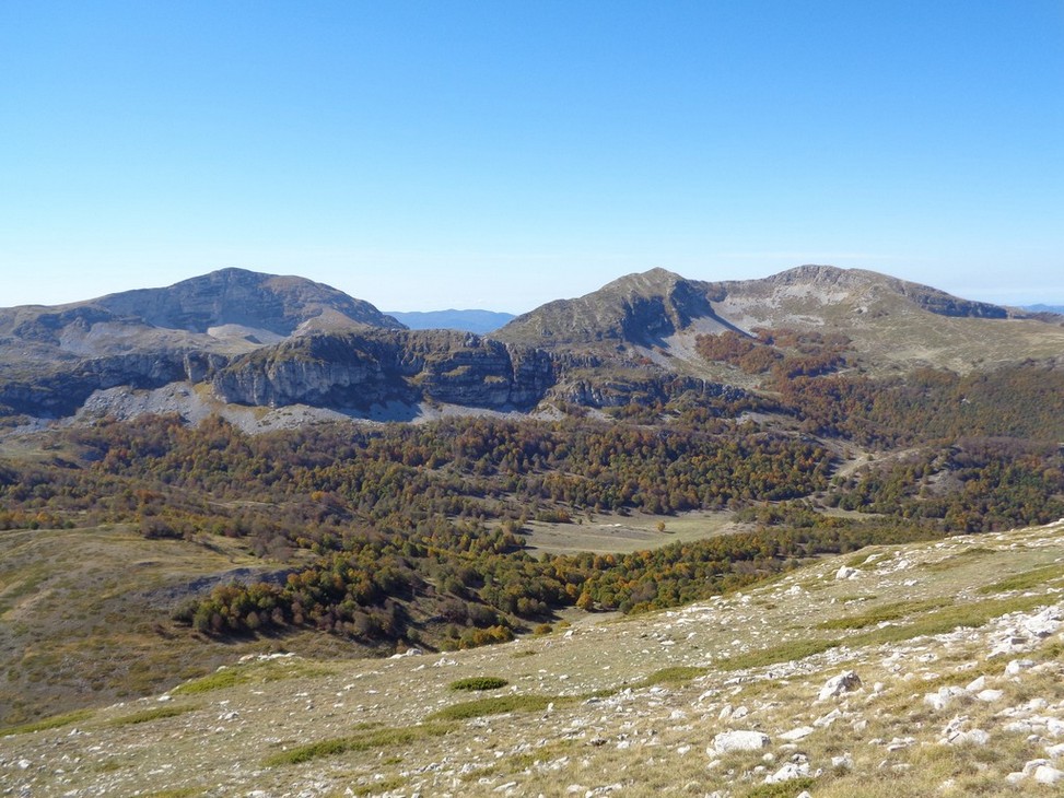 Da Sinistra Uccettu, Zis e Morrone