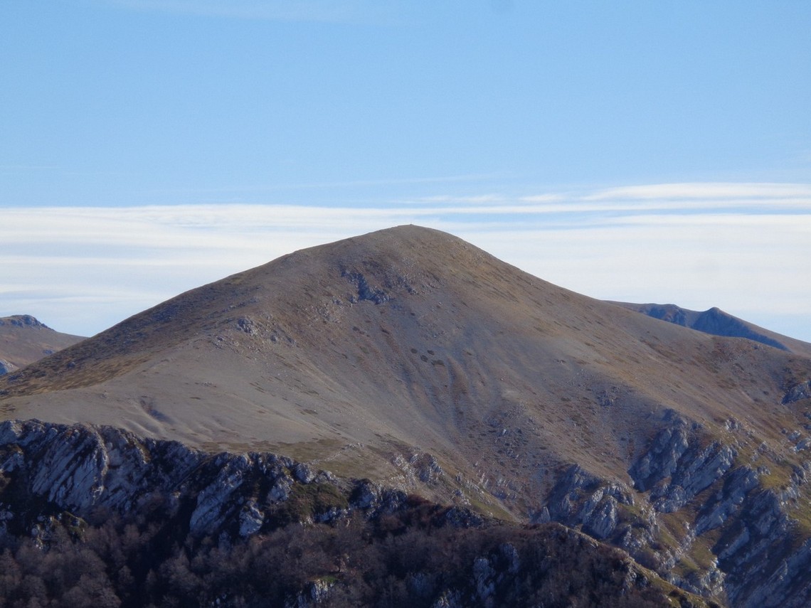 Il Monte Cotento in primo piano