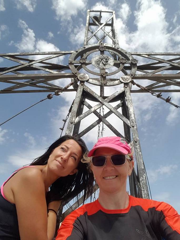 Con Silvia Brunelli: Amica comune