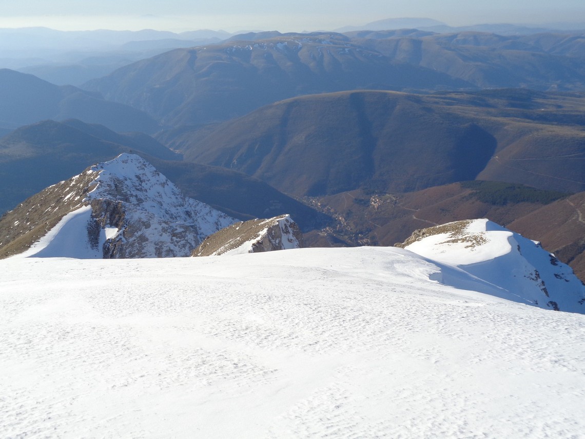 La cresta che scende dal Bove Nord