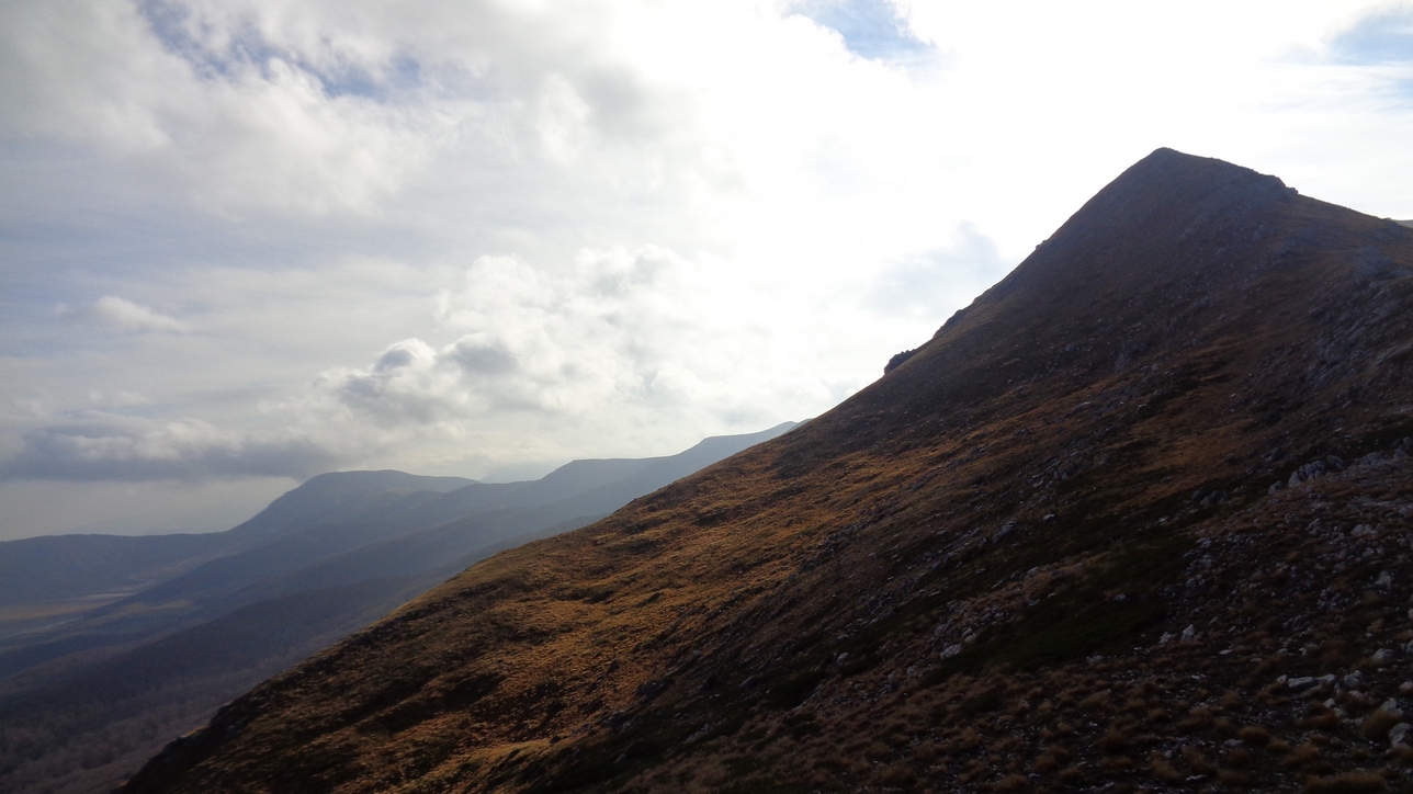 la vera cima del Cornacchia a quota 2128m