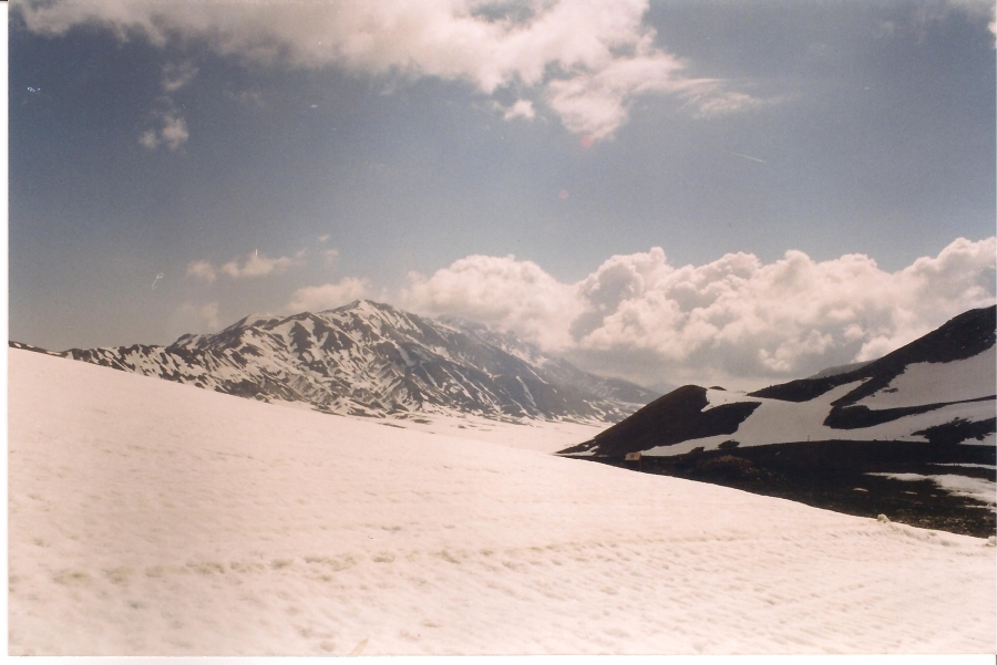 Solitaria sciando il 7 Maggio a Campo Imperatore
