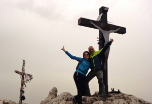 Con la luce negli occhi di Nancy per l&#039;anello della cima del Monte Autore sui Sibruini