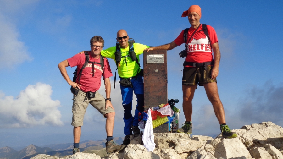Con il G.E.A. alias LUCIANO GRASSI con DOMENICO GIOVAGNOLI per le 6 Cime Over 2000m sui Monti Reatini
