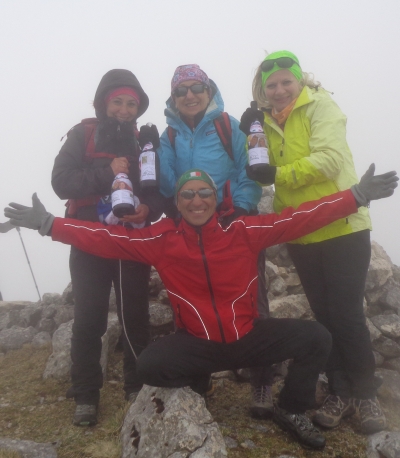 Con le 3 Principesse del CAI: Rossana Ciummo (Cassino)-Simona Prosperi (Sora)- Francesca Sabellico (Alatri) per l'anello del Monte della Strega nel PNALM
