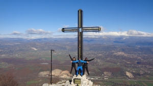 Con la bellezza e la simpatia di Ambra Galuppo e Ilaria Lanza per la grande ascesa di Sprone Maraoni sui Monti Lepini