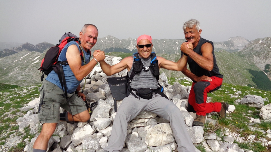 Con 2 Maestri d'Appennino Giuseppe Civitillo e Terenzio De Tommaso per il grandioso anello ai bordi del PNALM