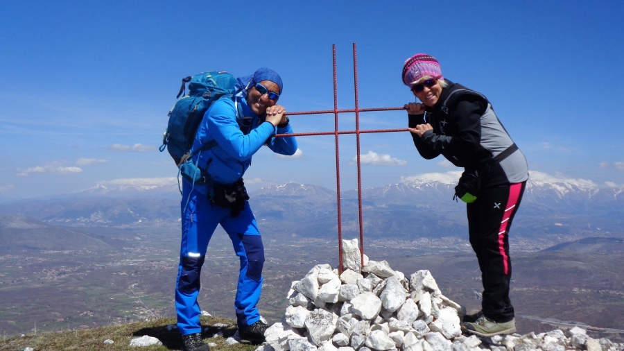 Sulle montagne di Angelamaria Tresca per la lunga traversata della Serra di Tornimparte
