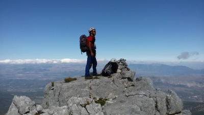 Una montagna nella montagna: "Il Tempio" del Sirente (Alt.2099)