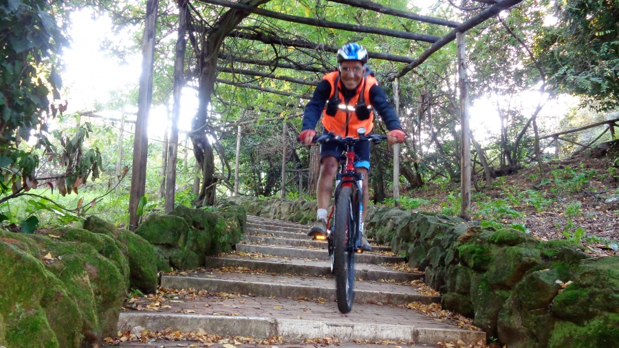 Allenamento MTB di 50 Km dentro una Roma Primaverile