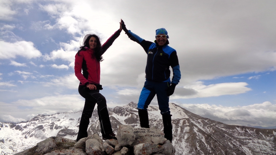 Con la consapevolezza di Eliana per l'anello in quota sulle cime del Lago della Duchessa