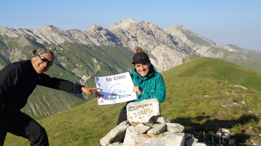 Con il ritorno degli scintillanti occhi verdi di GEMMA per le sue 50 Cime sulla cresta della Scindarella del Gran Sasso D'Italia