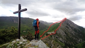 Solitaria per l&#039;anello delle Gole del Sagittario e le cime di Castrovalva da Anversa degli Abruzzi
