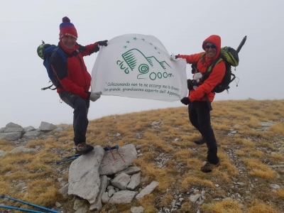 Con Mister 7134m Renato Malatesta controvento e nella nebbia per l'anello sulle creste del Gran Sasso d'Italia